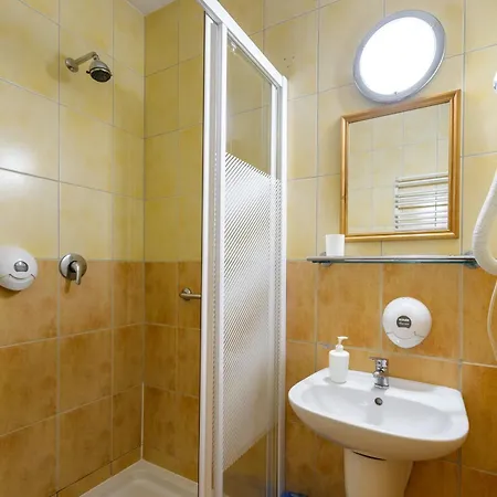 Hotell Hotel Swieradow 3*