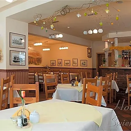 Hotell Hotel Swieradow 3*